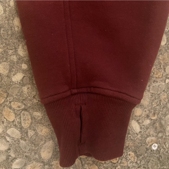 Lululemon - Red Merlot Scuba 1/2 Zip Hoodie Sweater XS/S - Picture 6 of 7